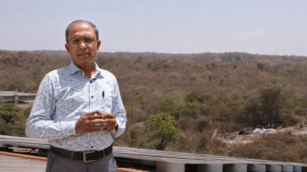 Industrial rooftop solar installation at Kompress India using high-efficiency TOPCon modules by VEMCO Solar